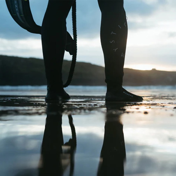 2026 Mystic Roam 3mm Split Toe Wetsuit Socks 35015.2300322 - Black